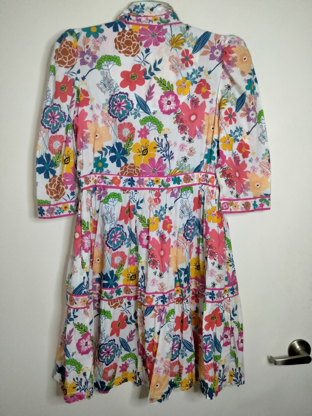 Sohana (Sz M) Multicolor Floral PuffSS Midi Dress in White, Pink & Yellow Blooms - Picture 11 of 15